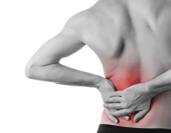 A man has acute pain below the shoulder blade