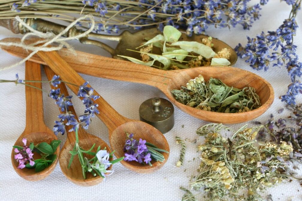 Traditional medicine can be used to treat thoracic osteoarthritis.